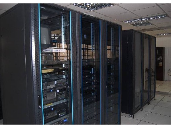 數(shù)據(jù)機(jī)房溫濕度檢測系統(tǒng)哪家穩(wěn)定？