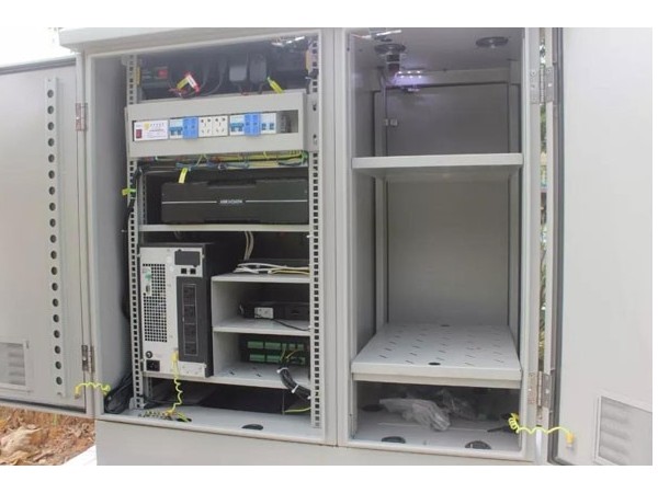 單艙、雙艙、三艙的ETC室外一體化機柜有何異同？