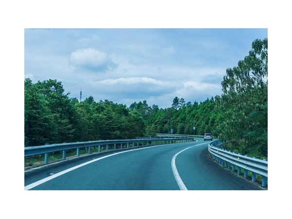 模塊化架構的高速公路沿線機房設備環(huán)境綜合監(jiān)控系統(tǒng)